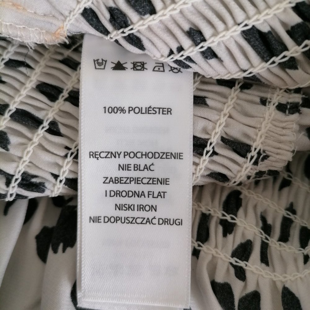 Sincerely Jules Womens White Black Balloon Sleeve Smocked Spotted  Blouse Size M - Picture 7 of 7